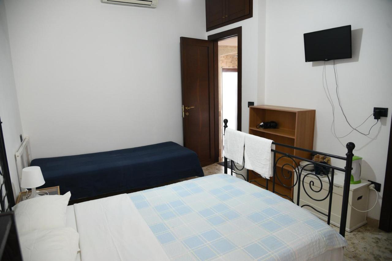 Corte Trecantaia 11 Holiday Bari Exterior photo